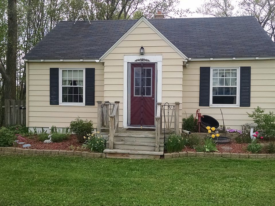 1st image of 5975 146th Ave