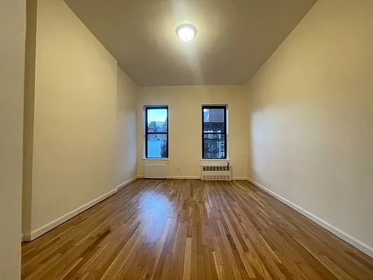 Rented by Oxford Property Group | media 6