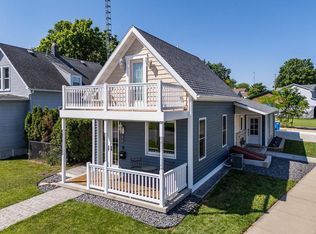 616 Dewitt St, Portage, WI 53901