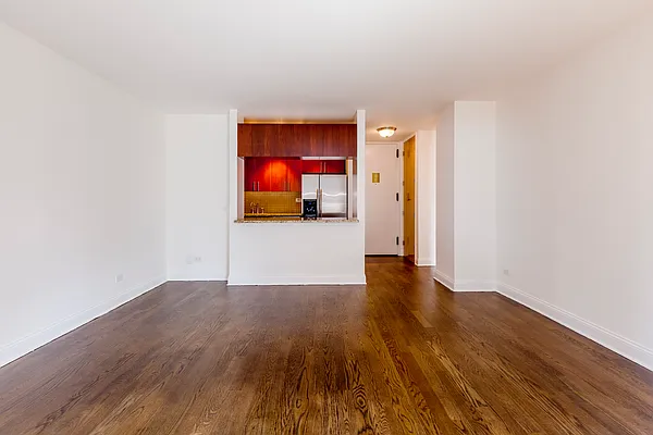 Rented by Mirador Real Estate | media 15