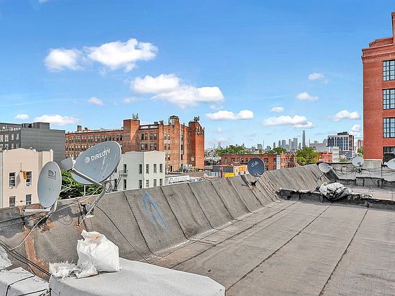 5th image of 891 4th Ave #1