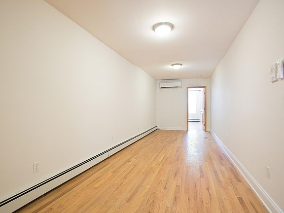 Living Room / Dining Room