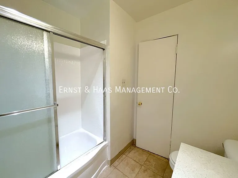 1150 Ohio Ave #5 — Photo 7