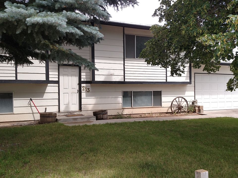 1st image of 213 Tyra Dr