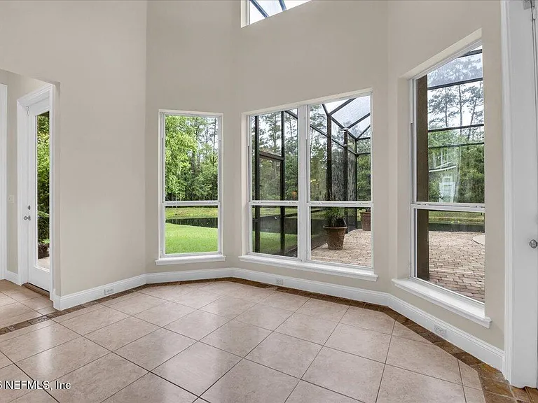2662 Country Side Dr — Photo 24