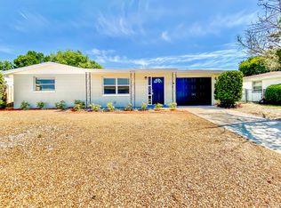 4920 Phoenix Ave, Holiday, FL 34690