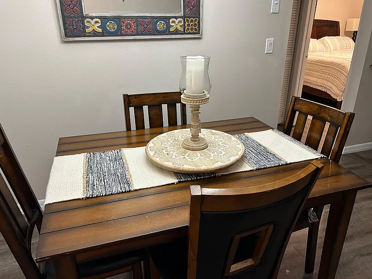 1140 Fairvilla Dr — Photo 3