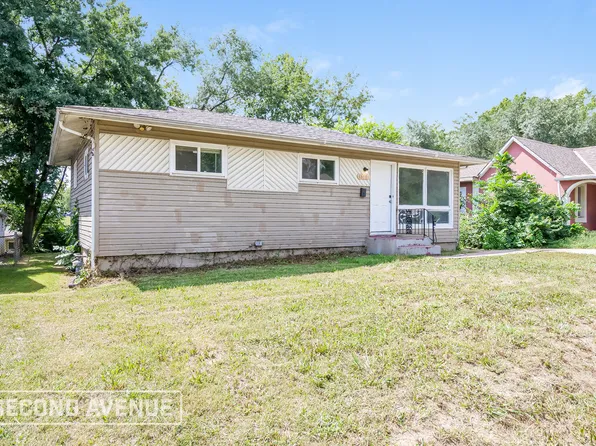 4613 E 45th St, Kansas City, MO 64130