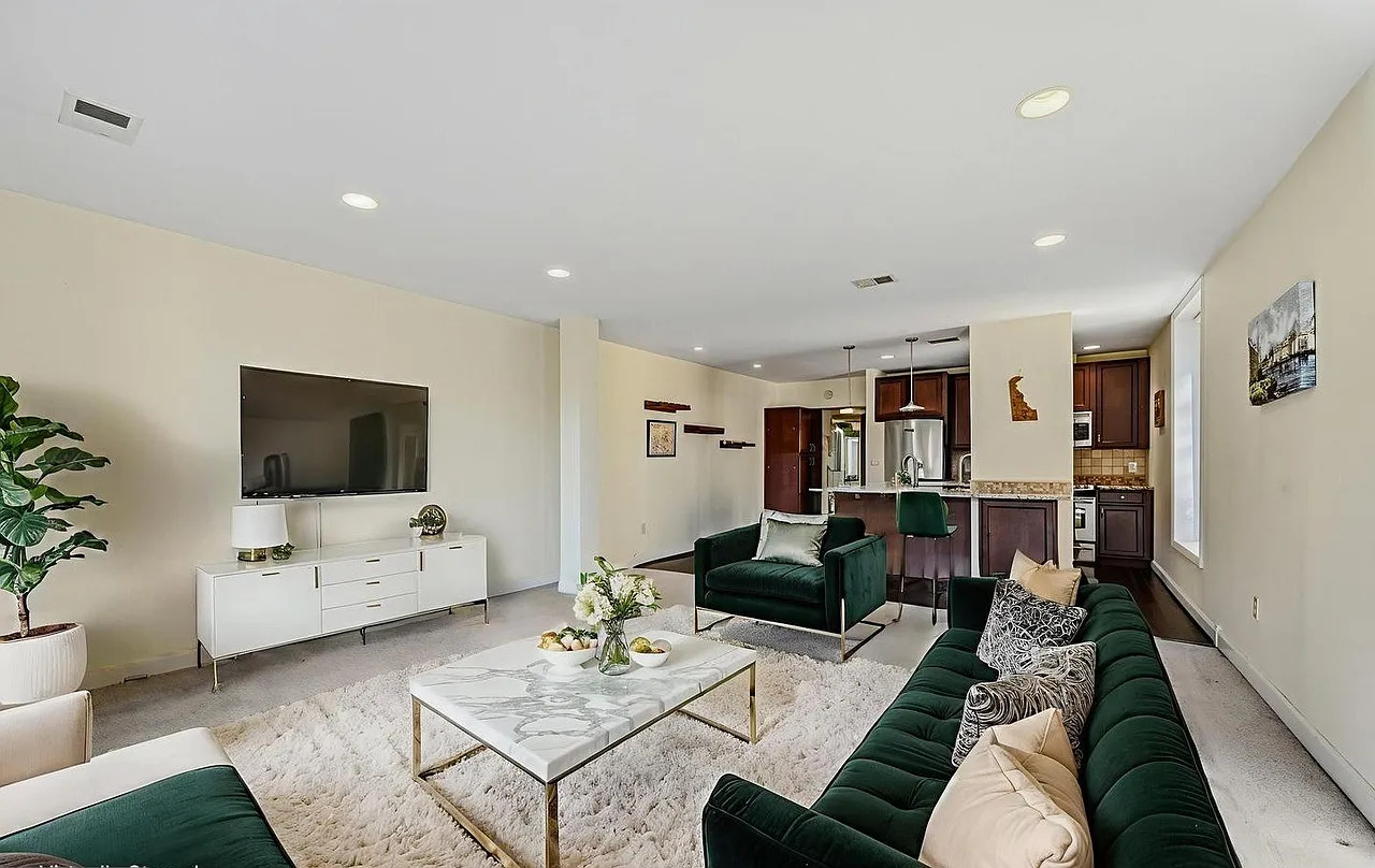 1 bed, $600 — Photo 1