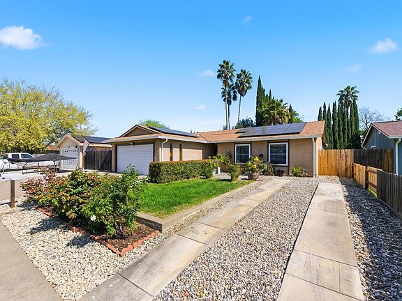 3rd image of 532 Gregory Drive