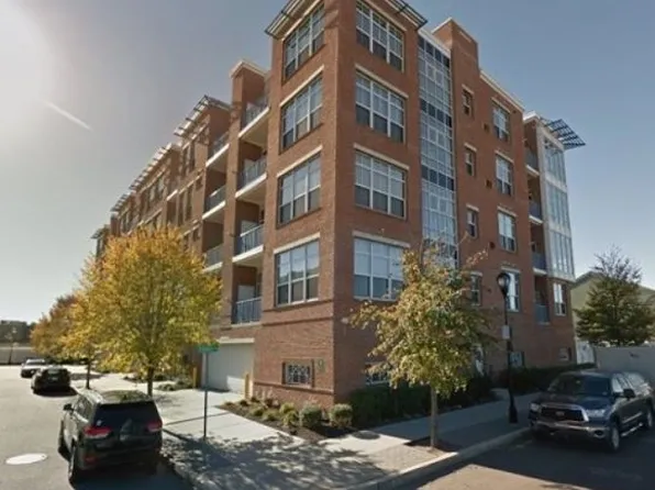 3 Greenwich Dr #114, Jersey City, NJ 07304