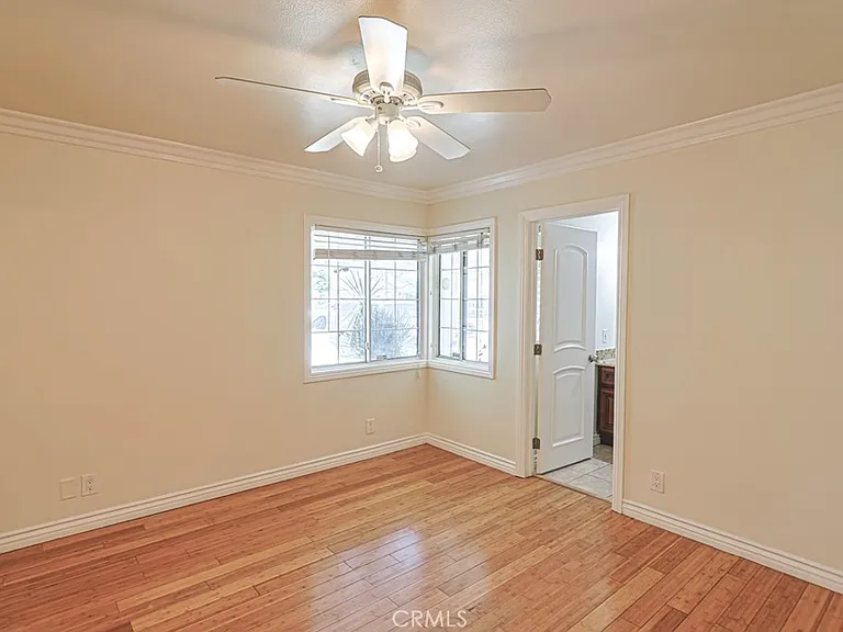 11851 Wisteria Ave — Photo 37