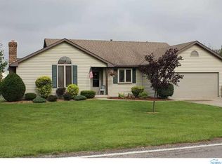 1792 Ginter Rd, Defiance, OH 43512