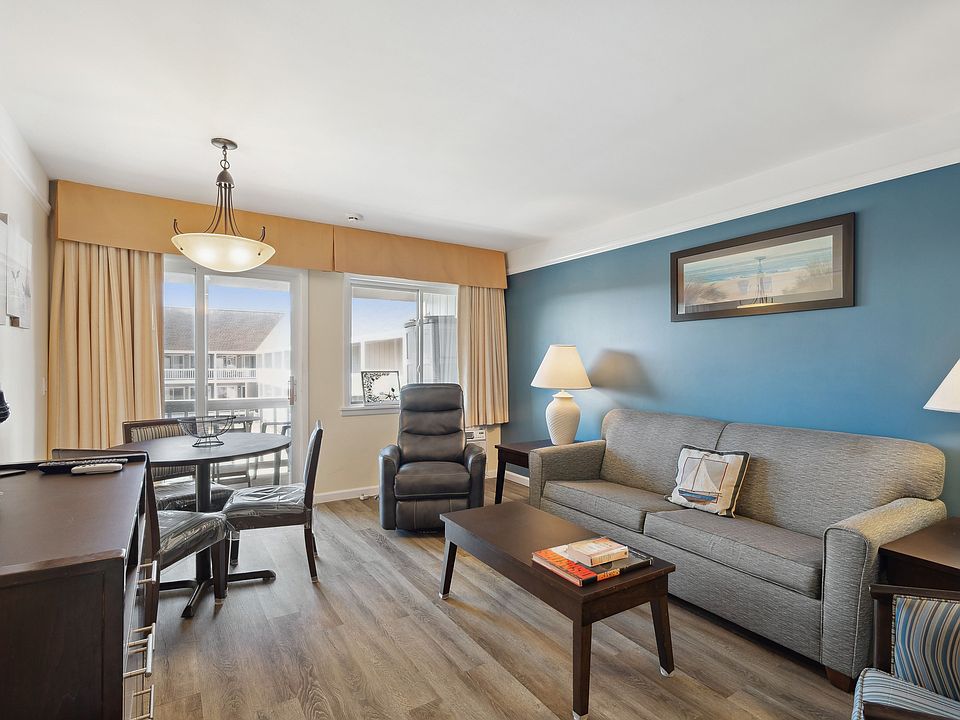 131 S Emerson Ave Montauk NY Zillow