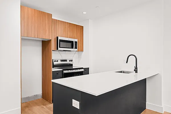 Kitchen, photo 1