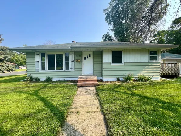 5000 Zenith Ave N, Brooklyn Center, MN 55429