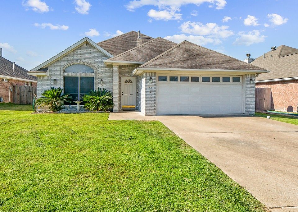 1st image of 205 Augsburg Ct