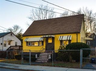 51 Wachusett St, Hyde Park, MA 02136