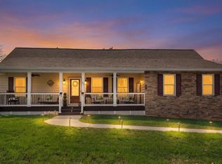 37 Pendleton Rd, Fredericksburg, VA 22405