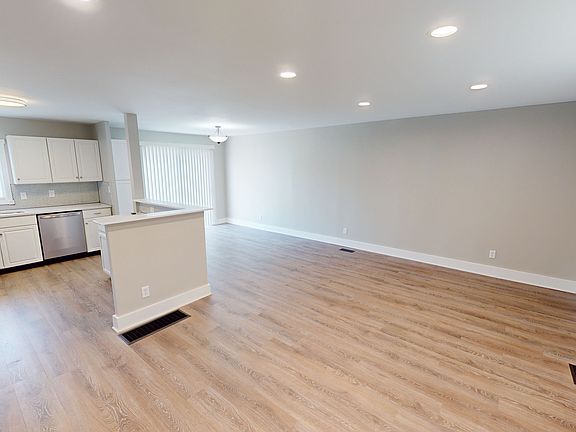2nd image of 4407 Barnor Dr