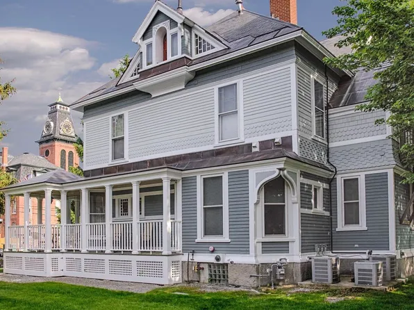 118 Ash Street, Manchester, NH 03104