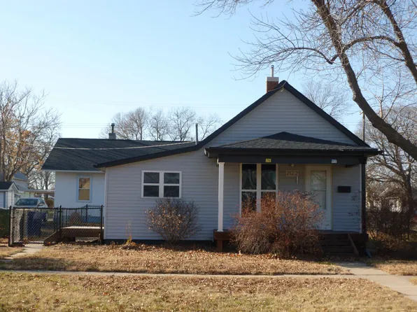2122 D Ave, Kearney, NE 68847