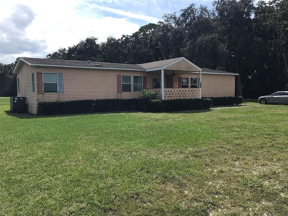 1st image of 2525 Pine Way