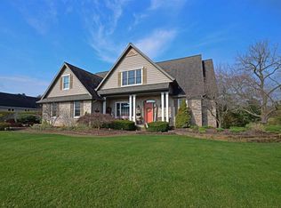 23542 Stonegate Cir, Elkhart, IN 46517