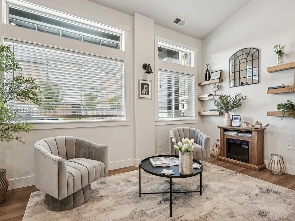 Lakemont Ridge