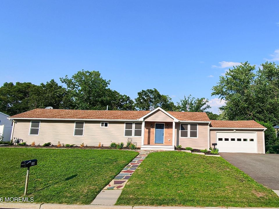 1st image of 18 Arlyn Drive