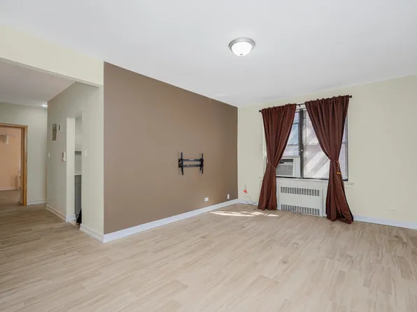 2645 Homecrest Avenue image 3 of 24