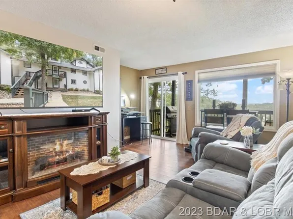 1436 Cherokee Rd #1B, Lake Ozark, MO 65049