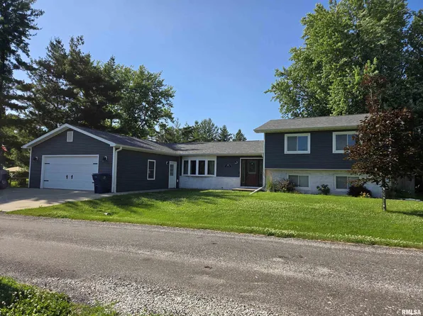 102 Conch Dr, La Harpe, IL 61450
