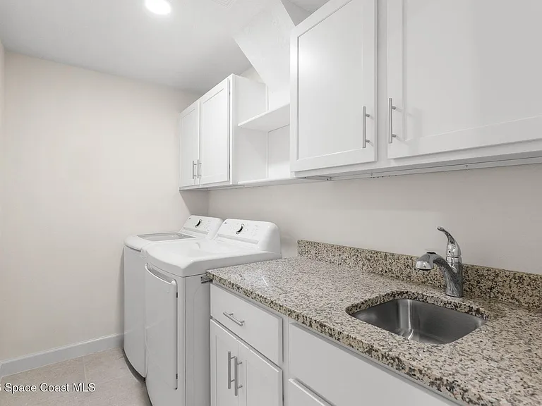 195 Dayton Blvd #1 — Photo 6