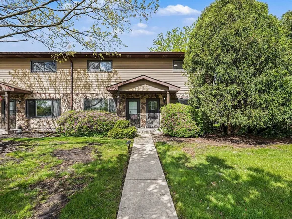 151 S Ruga Ct, Addison, IL 60101