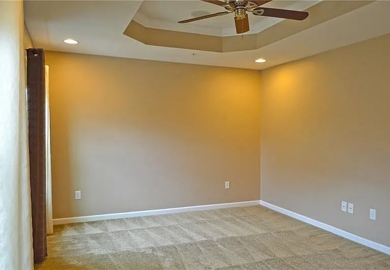 317 Maple Ridge Dr — Photo 7