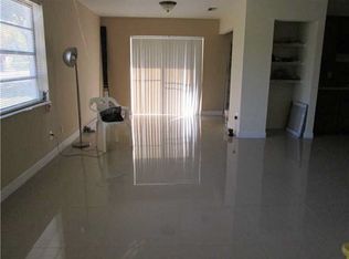 337 SW 15th St, Dania, FL 33004