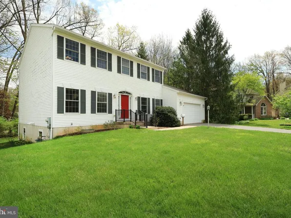 681 Stoneledge Rd, State College, PA 16803
