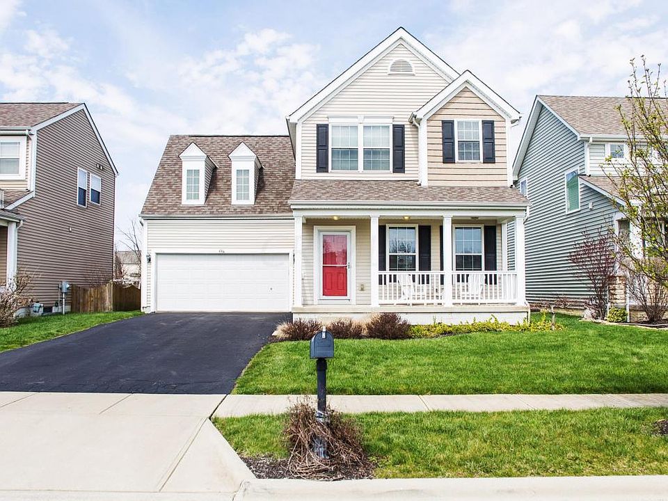 1st image of 684 Thornbush Dr