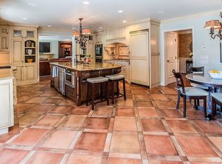 2098 Montrose Dr, Thousand Oaks, CA 91362