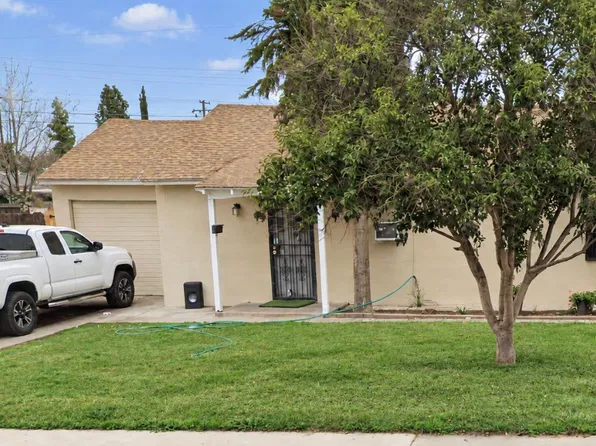 3876 E Braly Ave, Fresno, CA 93702