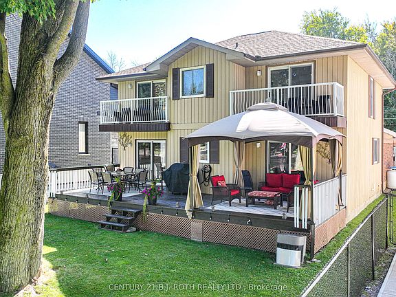 2nd image of 60 Simcoe Rd