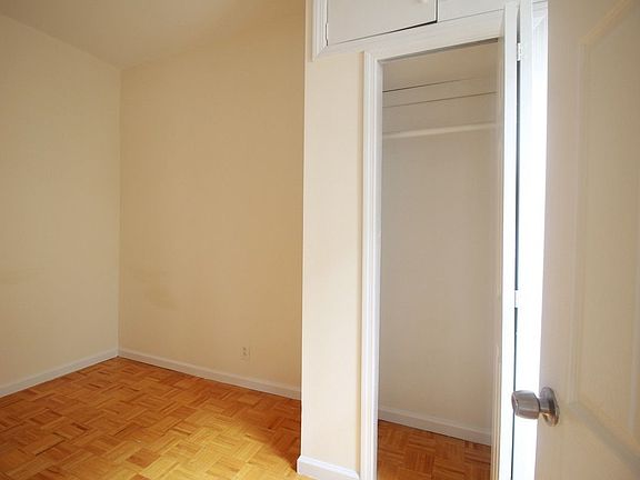 4th image of 235 E 84th St APT 30