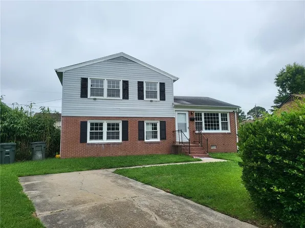 703 W Fallon Ct, Hampton, VA 23661