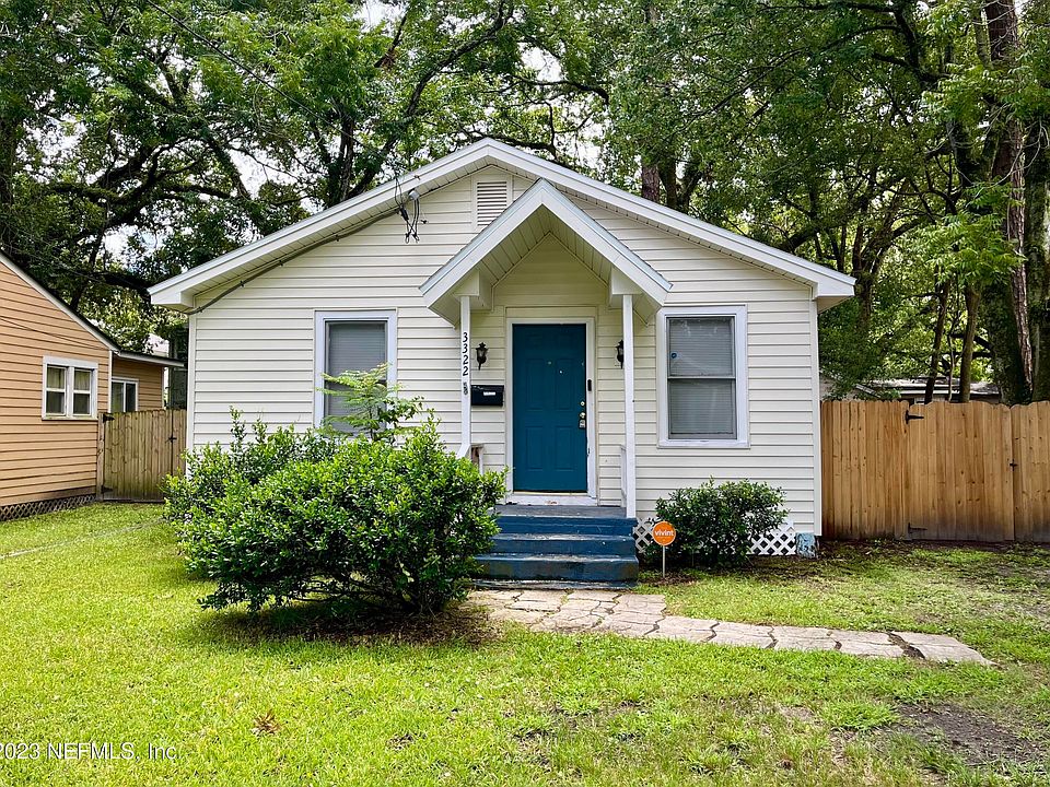 1st image of 3322 College St