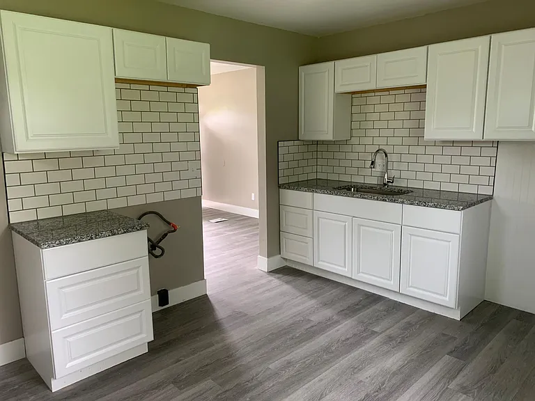 8015 Congresswood Ln — Photo 3
