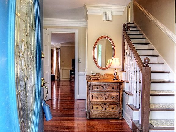 2nd image of 4189 Long Branch Dr NE