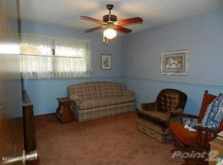 880 Nichols Rd, Benton Harbor, MI 49022