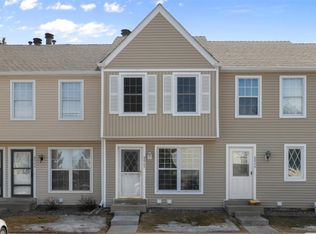 8862 W Dartmouth Pl, Lakewood, CO 80227