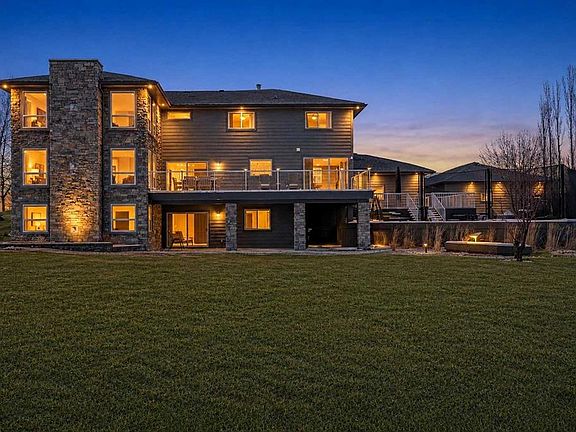 2nd image of 291055 E Township Road 290